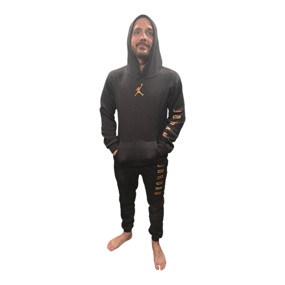 Hoodie/sweatpant sets, Nw,t 1 med white and gold, 1 large white and gold left